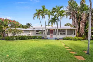 15 N Swinton Cir, Delray Beach, FL 33444 - Photo 1