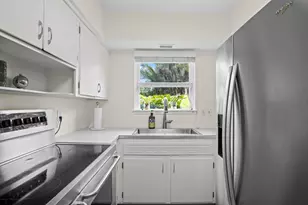 15 N Swinton Cir, Delray Beach, FL 33444 - Photo 27