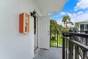 1045 SE 15th St, Fort Lauderdale, FL 33316 - Photo 15