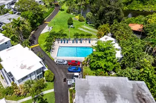 1045 SE 15th St, Fort Lauderdale, FL 33316 - Photo 17