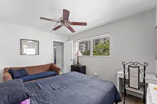 1045 SE 15th St, Fort Lauderdale, FL 33316 - Photo 13