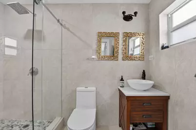 2375 SE 8th Street SE, Pompano Beach, FL 33062 - Photo 21