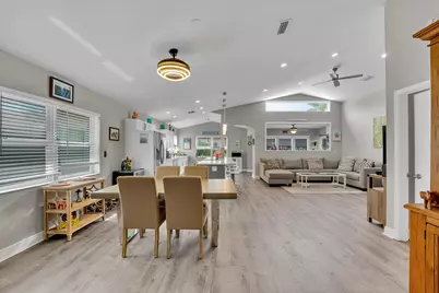 7917 Travlers Tree Drive, Boca Raton, FL 33433 - Photo 9