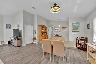 7917 Travlers Tree Dr, Boca Raton, FL 33433 - Photo 13