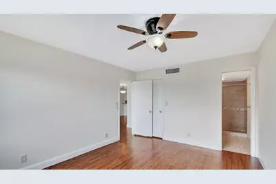 4539 Luxemburg Court #304, Lake Worth, FL 33467 - Photo 13