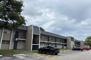 8051 S Colony Cir, Tamarac, FL 33321 - Photo 19