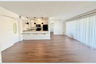 77 Hendricks Isle #5, Fort Lauderdale, FL 33301 - Photo 3
