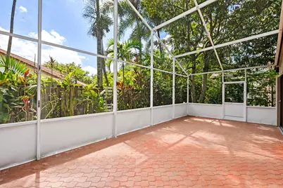2712 Cayenne Avenue, Cooper City, FL 33026 - Photo 21