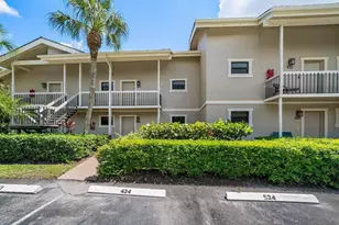 11863 Wimbledon Circle, Wellington, FL 33414 - Photo 23