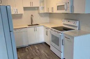 751 Pine Dr, Pompano Beach, FL 33060 - Photo 5