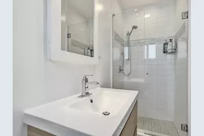 4641 NE 6th Avenue, Oakland Park, FL 33334 - Photo 17