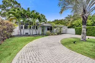 4641 NE 6th Ave, Oakland Park, FL 33334 - Photo 3