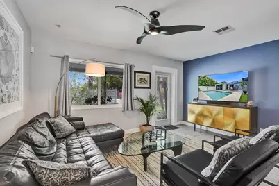 4641 NE 6th Avenue, Oakland Park, FL 33334 - Photo 7