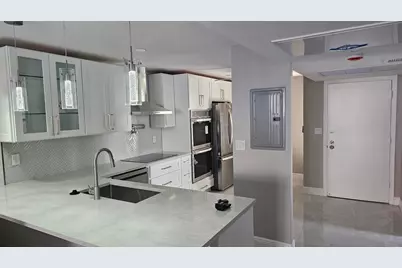 1 Royal Palm Way #101, Boca Raton, FL 33432 - Photo 5