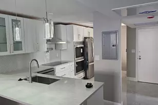 1 Royal Palm Way, Boca Raton, FL 33432 - Photo 5