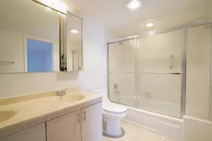 4401 Martinique Ct, Coconut Creek, FL 33066 - Photo 21