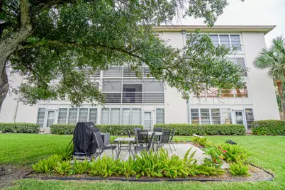 4401 Martinique Court #D2, Coconut Creek, FL 33066 - Photo 27