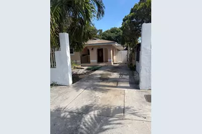 2975 NW 96th Street, Miami, FL 33147 - Photo 9