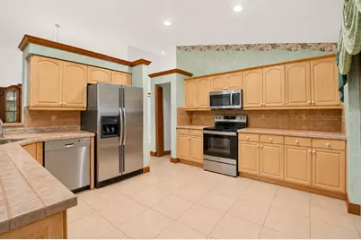 1059 Fairfax Circle W, Boynton Beach, FL 33436 - Photo 9