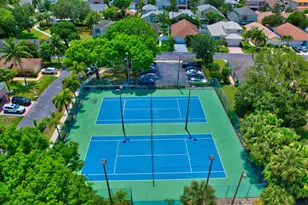 1059 Fairfax Cir W, Boynton Beach, FL 33436 - Photo 27
