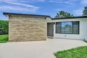 1001 SE 13th Ct, Deerfield Beach, FL 33441 - Photo 9