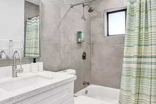 1001 SE 13th Ct, Deerfield Beach, FL 33441 - Photo 33