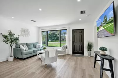 1001 SE 13th Court, Deerfield Beach, FL 33441 - Photo 23