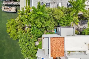430 Poinciana Dr, Sunny Isles Beach, FL 33160 - Photo 39