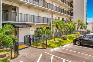 4117 Bougainvilla Dr, Lauderdale by the Sea, FL 33308 - Photo 13