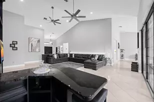8505 NW 77th St, Tamarac, FL 33321 - Photo 23