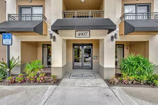 4907 Midtown Ln, Palm Beach Gardens, FL 33418 - Photo 5
