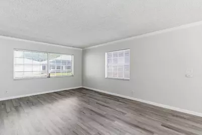 10098 S 42nd Drive, Boynton Beach, FL 33436 - Photo 11