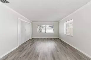 10098 S 42nd Dr, Boynton Beach, FL 33436 - Photo 11