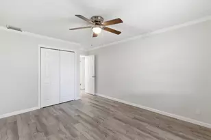 10098 S 42nd Dr, Boynton Beach, FL 33436 - Photo 23