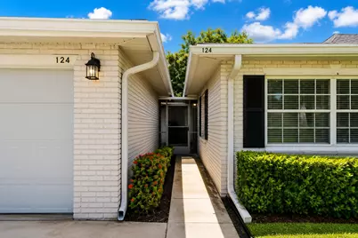 10098 S 42nd Drive, Boynton Beach, FL 33436 - Photo 3
