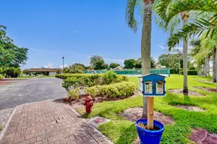 54 Cedar Cir, Boynton Beach, FL 33436 - Photo 53