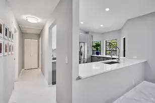 54 Cedar Cir, Boynton Beach, FL 33436 - Photo 17