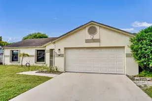 54 Cedar Cir, Boynton Beach, FL 33436 - Photo 7