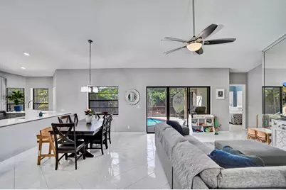 54 Cedar Circle, Boynton Beach, FL 33436 - Photo 9