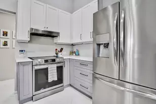 54 Cedar Cir, Boynton Beach, FL 33436 - Photo 23
