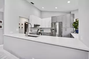 54 Cedar Cir, Boynton Beach, FL 33436 - Photo 19