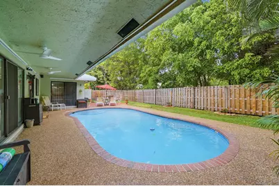 2145 NW 85th Lane, Coral Springs, FL 33071 - Photo 29