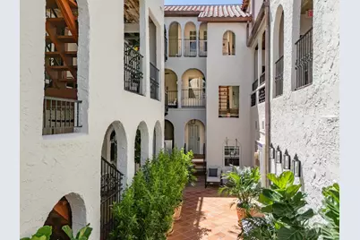 184 Sunset Avenue #303, Palm Beach, FL 33480 - Photo 15