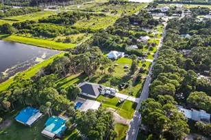 203 E Easy St, Fort Pierce, FL 34982 - Photo 21