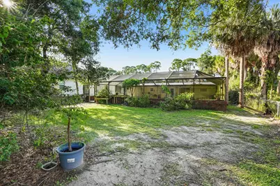 203 E Easy Street, Fort Pierce, FL 34982 - Photo 13