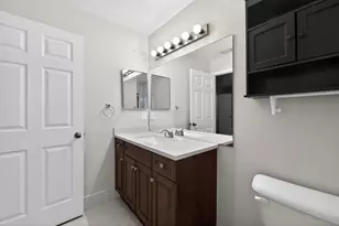 14798 Paddock Dr, Wellington, FL 33414 - Photo 23
