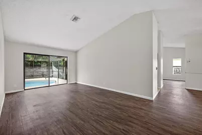 14798 Paddock Drive, Wellington, FL 33414 - Photo 13