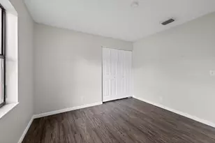 14798 Paddock Dr, Wellington, FL 33414 - Photo 17