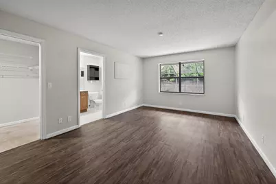 14798 Paddock Drive, Wellington, FL 33414 - Photo 19
