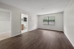 14798 Paddock Dr, Wellington, FL 33414 - Photo 19
